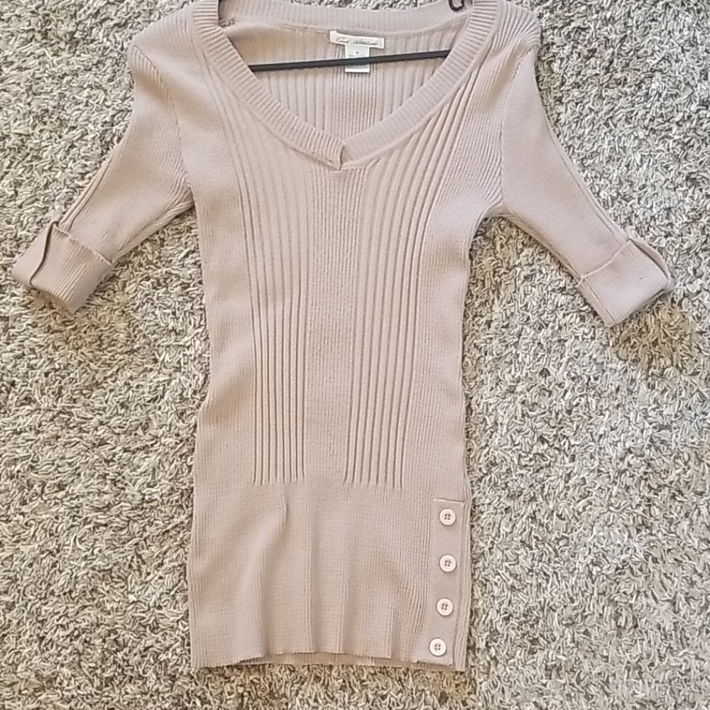 Sweater shirt.